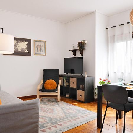 ! Luminous 2Br Top Floor ! Praca Da Republica Porto Exterior photo